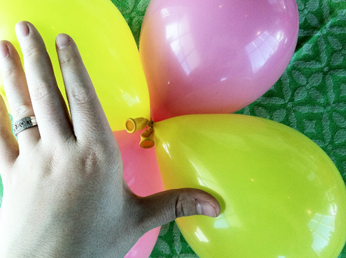 Simple and Cheap Party Decorations: How to Make a Mini Balloon Topiary