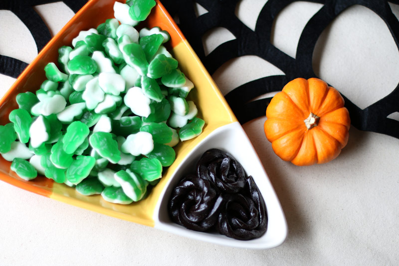 Vintage Halloween Decor Ideas