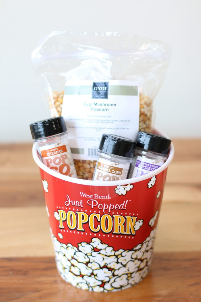 Popcorn-Movie-Night-Gift-Bundle Idea