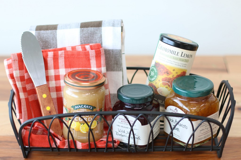 Tea-and-Toast-Gift-Bundle