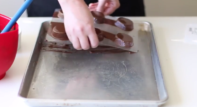 Swirling Chocolate Mold with Orson Gygi