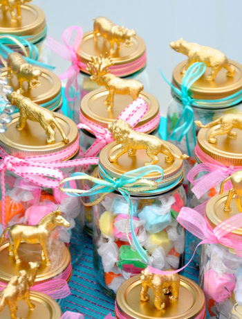 How to make carnival party favors