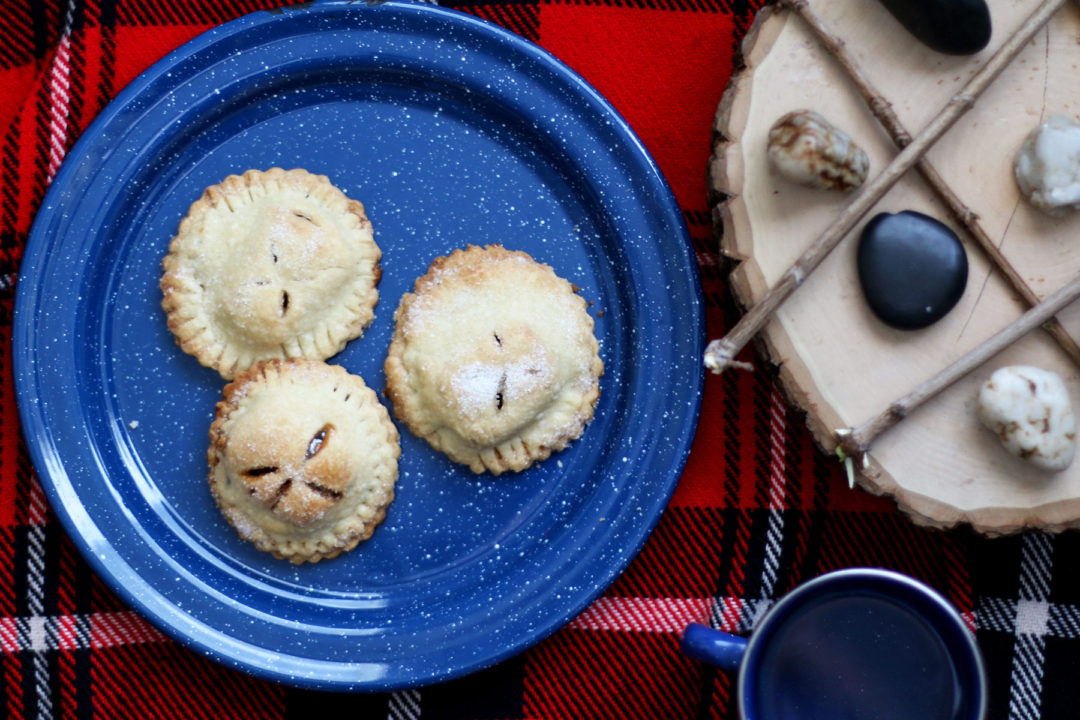 S'More Hand Pies - Keep the kids busy