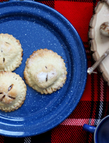S'More Hand Pies - Keep the kids busy