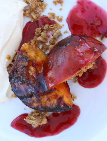 Grilled Peaches with Raspberry Sauce and Mascarpone