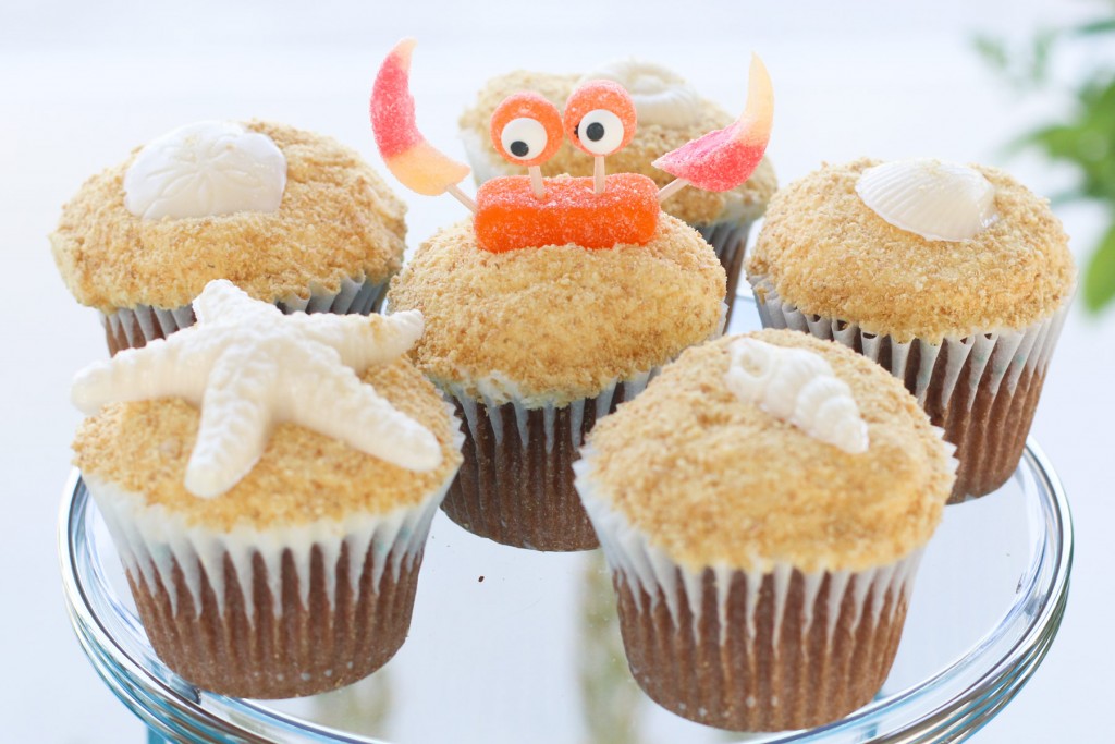 Gummy Crab Cupcake Topper