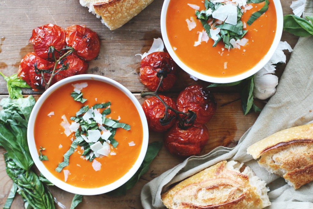 Roasted Tomato & Garlic Soup
