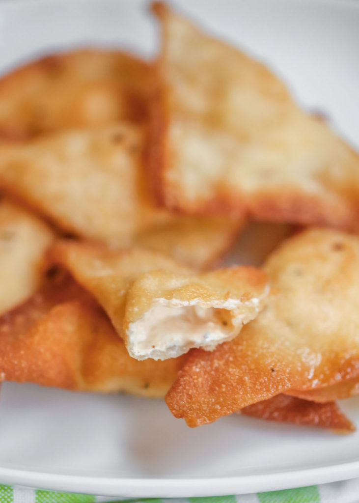 https://www.gygiblog.com/wp-content/uploads/2019/03/cream-cheese-wontons-lil-luna-731x1024.jpg