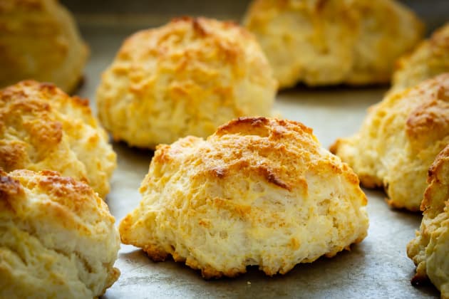 https://www.gygiblog.com/wp-content/uploads/2019/03/drop-biscuits-photo-foodfanatic.jpg