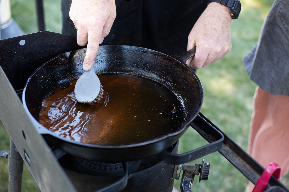 What is a Dutch Oven?  The Official Wasserstrom Blog