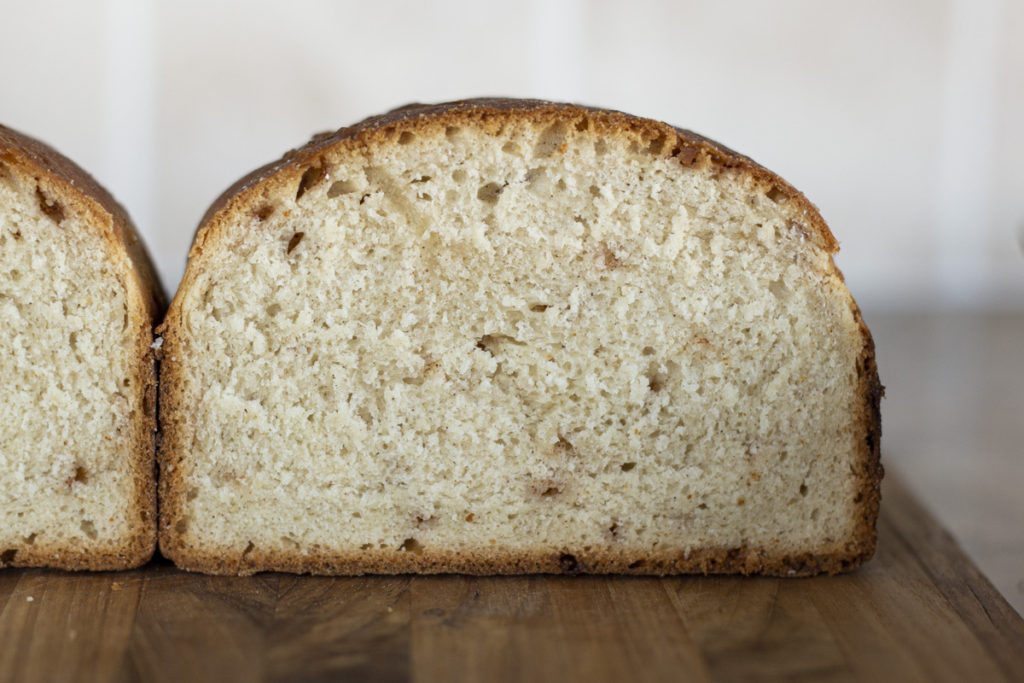 6-things-to-think-about-when-choosing-a-bread-pan-orson-gygi-blog