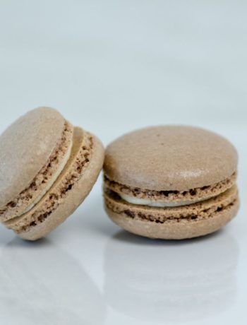 chocolate macarons