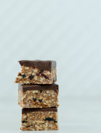 puffed quinoa chocolate bars