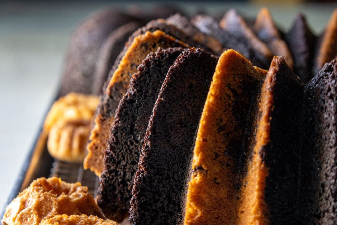 two tone Bundt