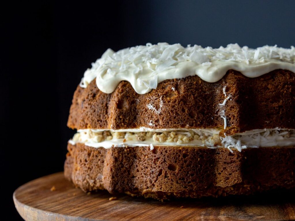 coconut flakes Bundt