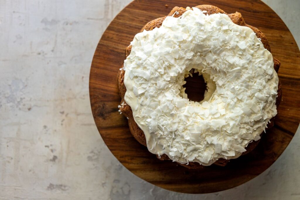 coconut bundt cream cheese frosting