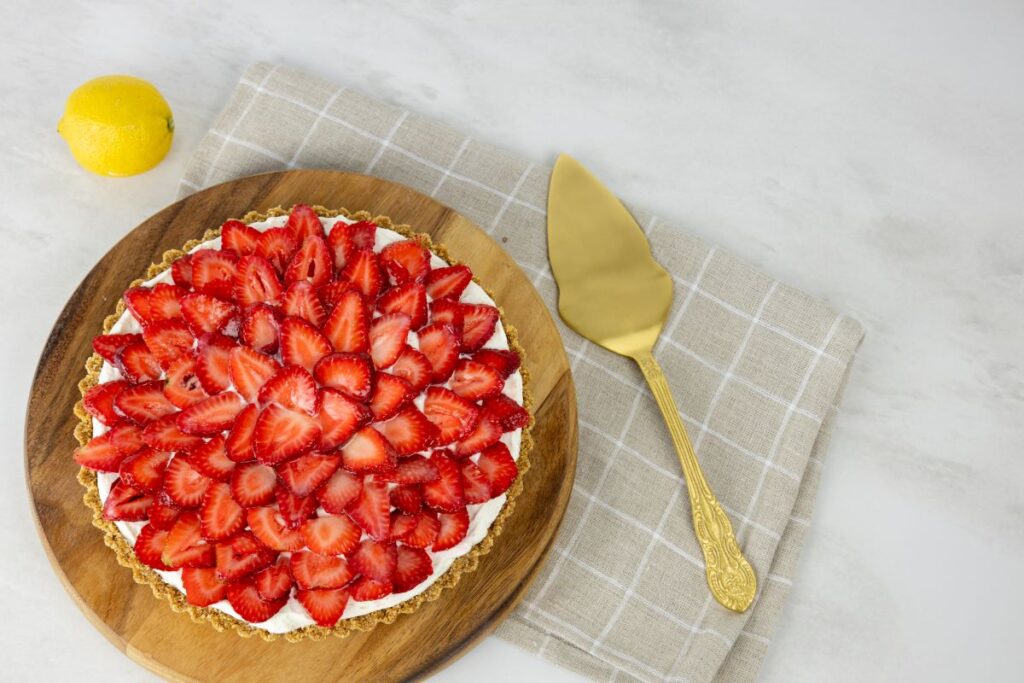 strawberry cream pie