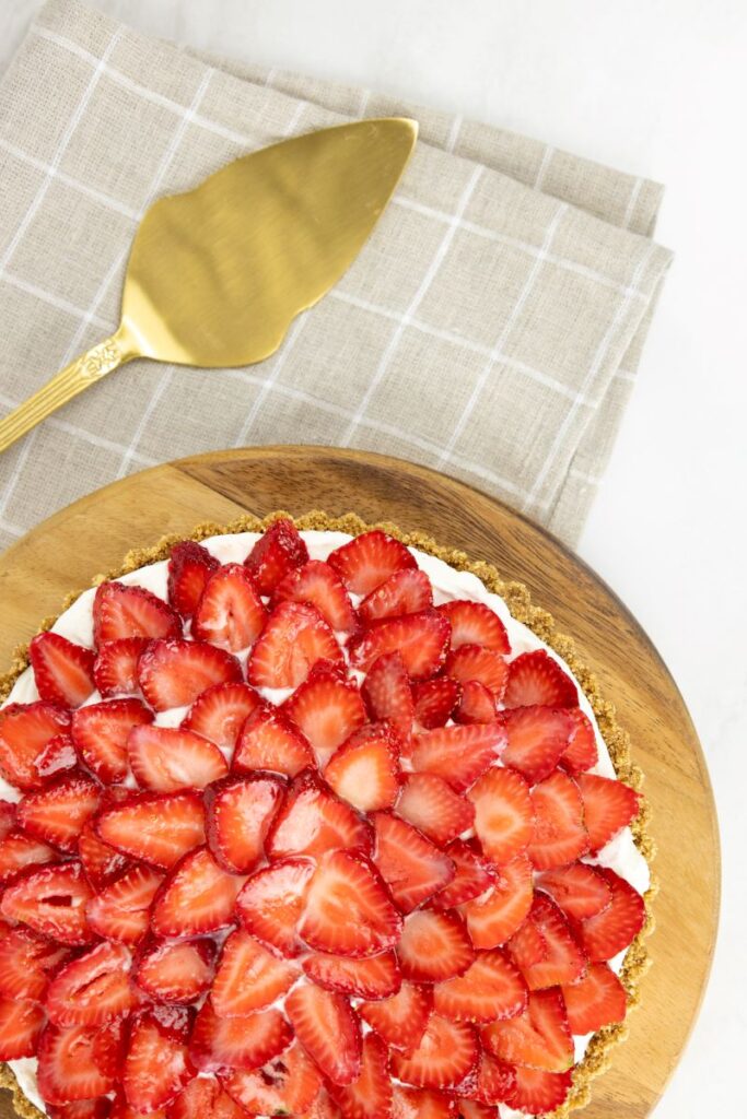 fresh strawberry cream tart